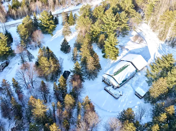 96 Trail Rd, Malone, NY 12953