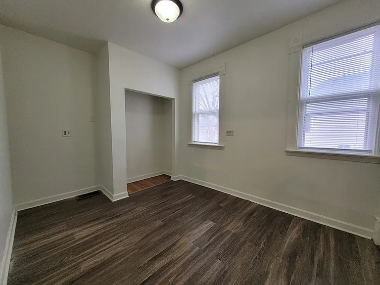 153 Brockway Ave — Photo 8