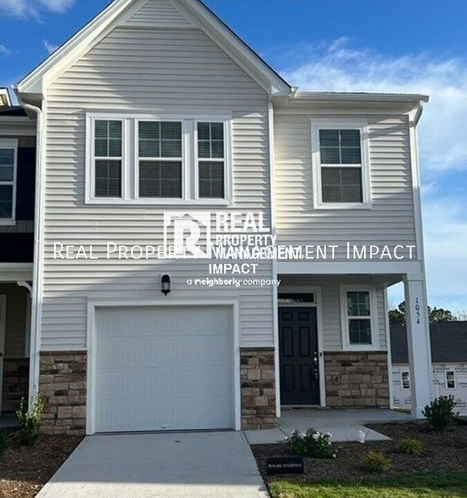 1st image of 1054 Gemma Dr
