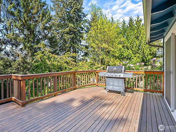 5th image of 13405 115th Avenue NE