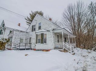5 Weld Rd, Wilton, ME 04294