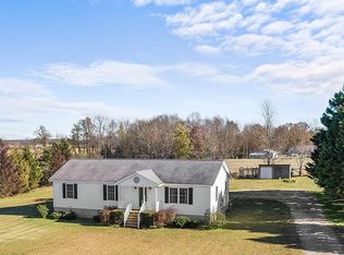 2811 Ridge Rd, Callao, VA 22435