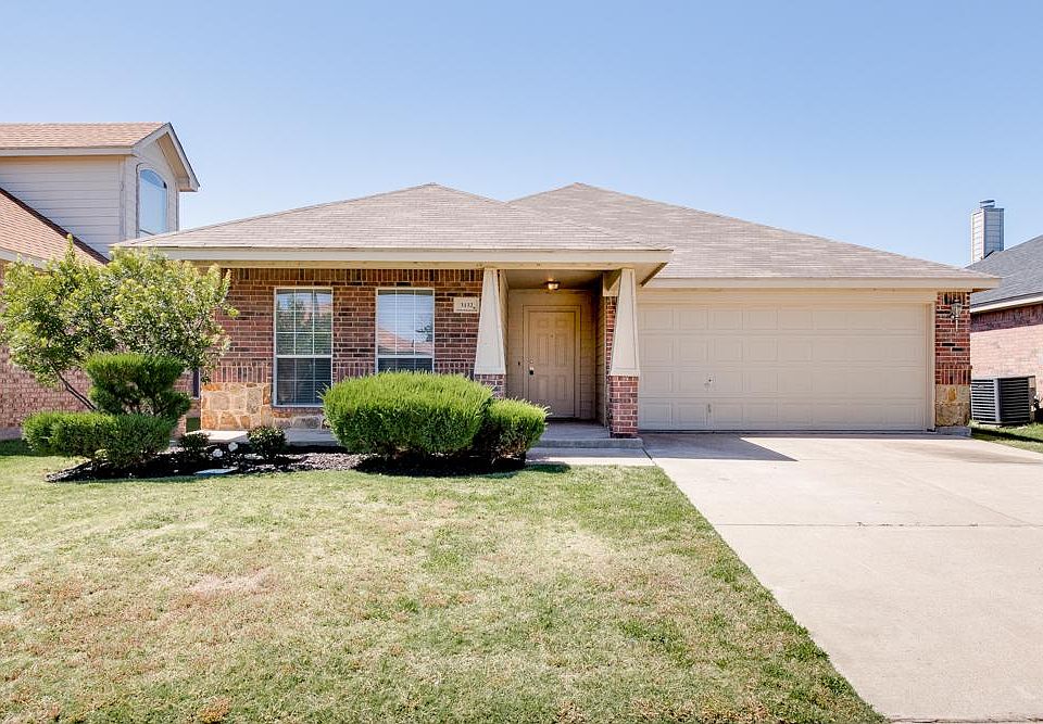 1st image of 3132 Royal Crest Dr