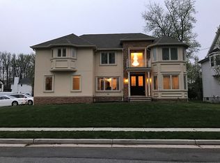 899 Ellis Pkwy, Edison, NJ 08820