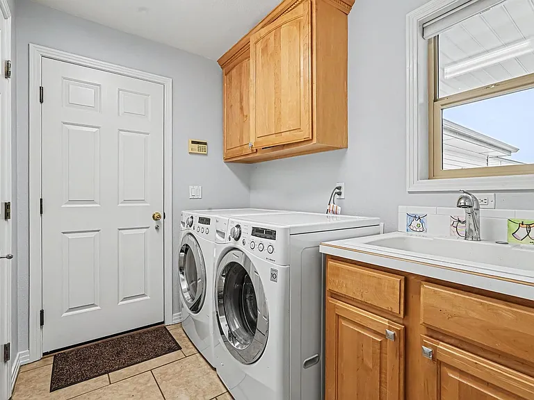 4023 N Bayou Ln — Photo 15