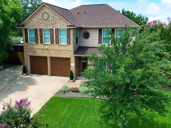 915 Amberstone, San Antonio, TX 78258