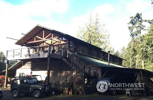 169 Elena Drive photo 1