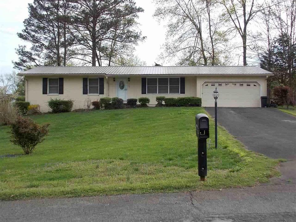 1st image of 1105 Greenwood Trl NW