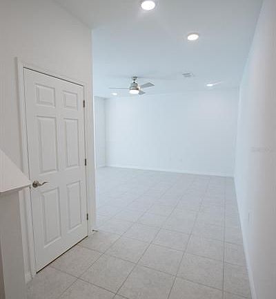 4th image of 2788 Merritt Dr