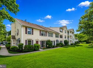 41 Lehavre Ct, Hamilton, NJ 08619