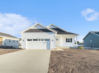 2472 Hawk Dr, Muskegon, MI 49444