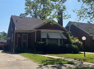 18436 Strathmoor St, Detroit, MI 48235