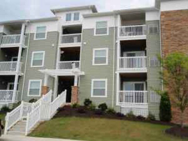 1st image of 515 Davis Mills Dr APT 303