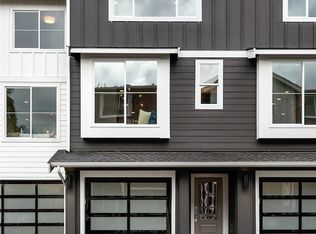 16030 Meadow Rd #B6, Lynnwood, WA 98087