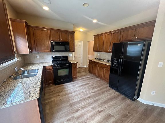 2nd image of 8628 Sedgeburn Dr