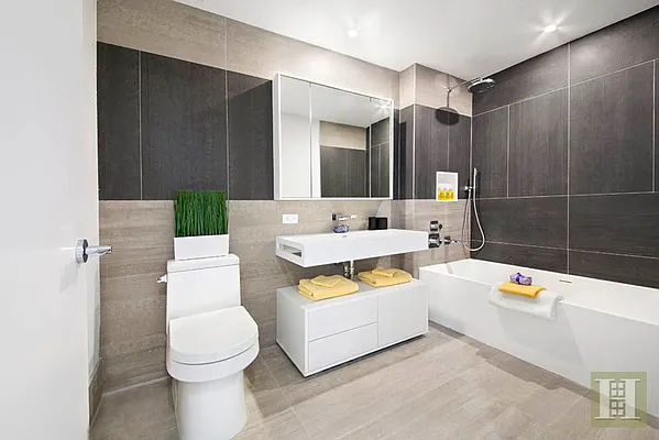 Sold by Halstead Real Estate | media 20