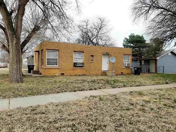 2402 E Randolph Ave, Enid, OK 73701
