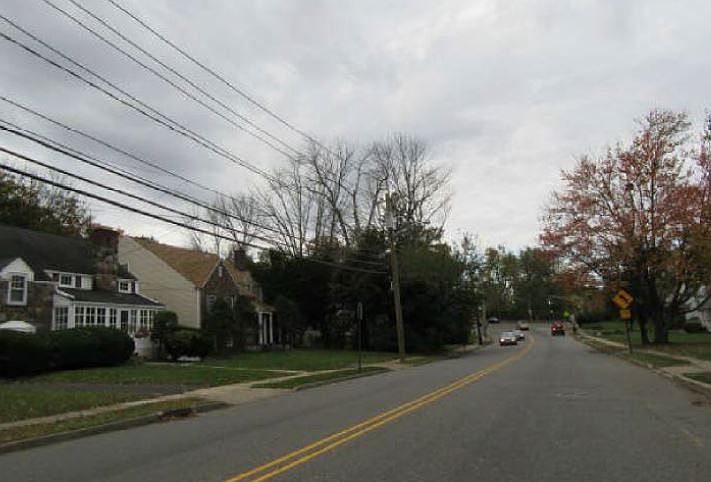 2nd image of 45 Mount Prospect Ave