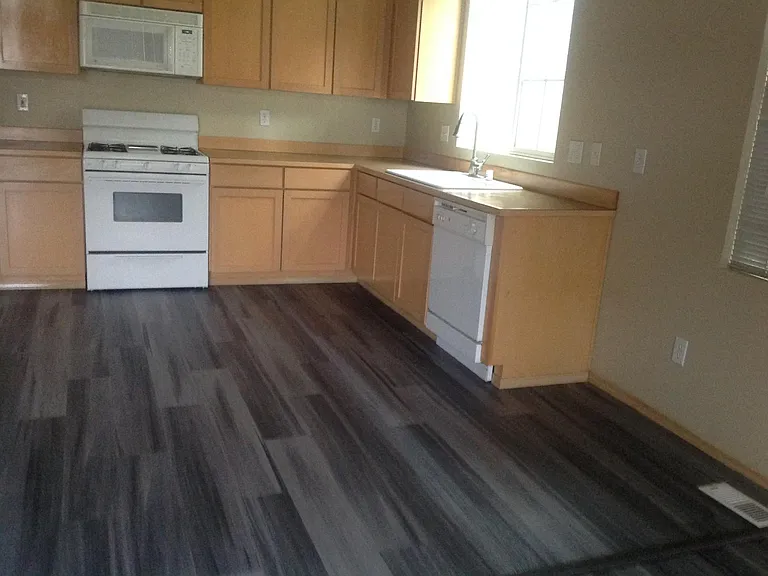 14362 NE 189th Ct — Photo 8