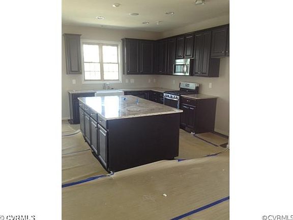 4th image of 2418 Liesfeld Parkway 13d Gln