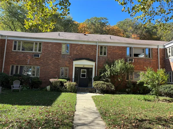 41 Lawrence Drive #A, White Plains, NY 10603
