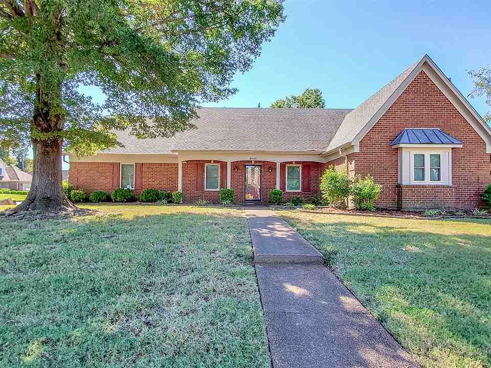 1st image of 8495 Overcup Oaks Dr