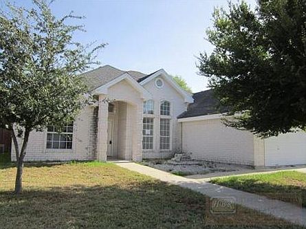 1st image of 723 Nantucket Dr