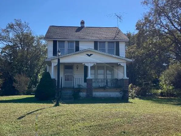 5024 Seaview Dr, Cape Charles, VA 23310