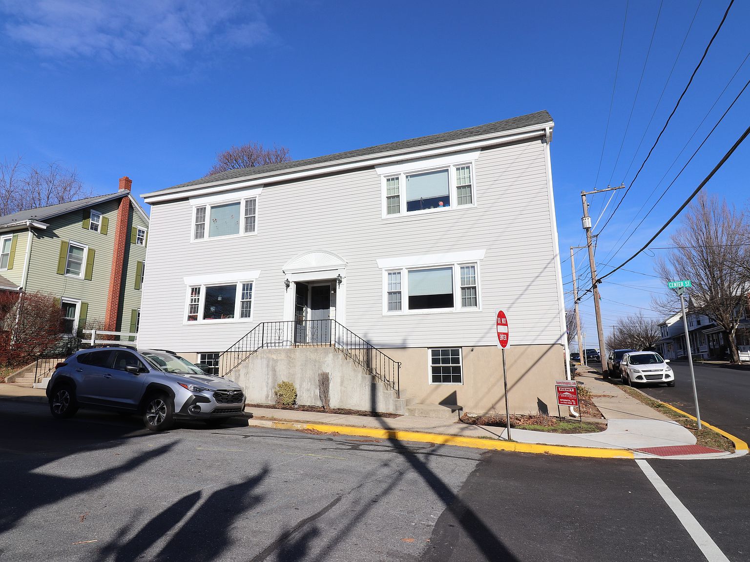 61 E Center St, Lititz, PA 17543 | Zillow