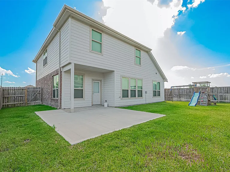 7603 Rainy Valley Ln — Photo 19