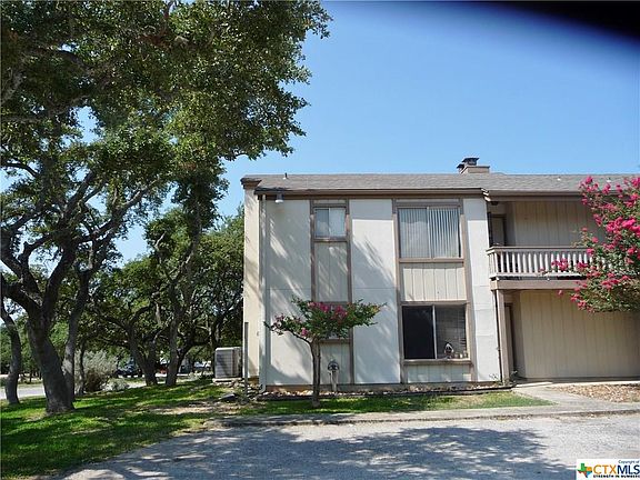 3rd image of 1185 Parkview Dr APT D26