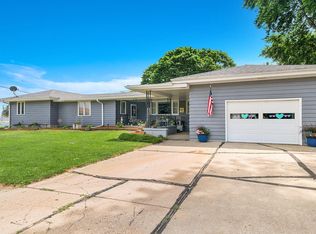611 E Colden St, Polo, IL 61064