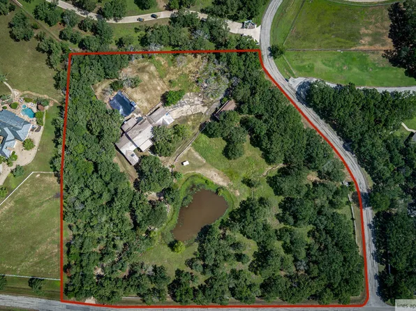 670 Estates Dr, Copper Canyon, TX 75077