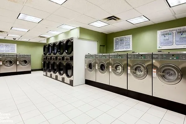 Sold by Douglas Elliman | media 15