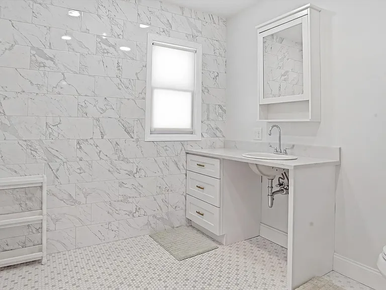 32 Red Creek Rd — Photo 12