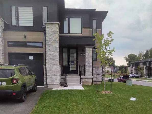 39 Eberhardt Dr, Wasaga Beach, ON L9Z 0K5