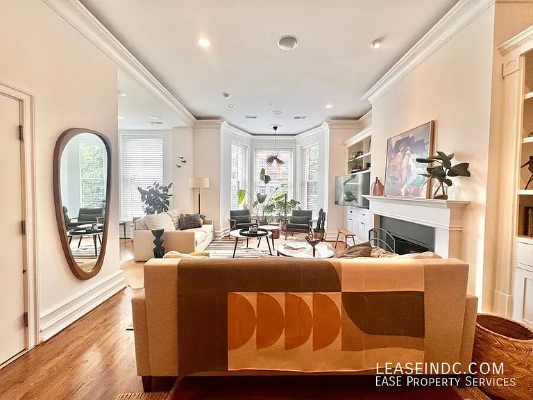 1631 16th St NW #2 — Photo 4