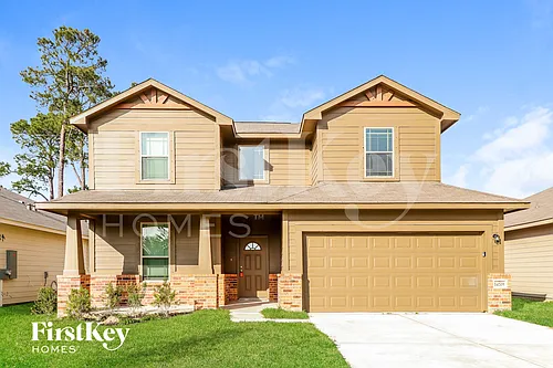 14705 Country Club Dr Photo 1