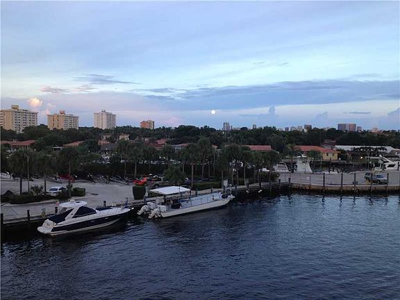 4th image of 13155 Ixora Ct APT 410