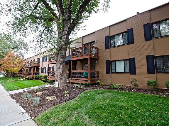5th image of 4533 Holly St APT 2