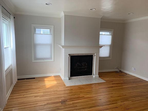 2nd image of 2533 S Glenmare St