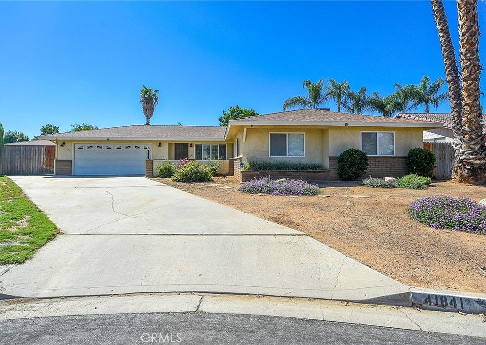 1st image of 41841 Royal Palm Dr