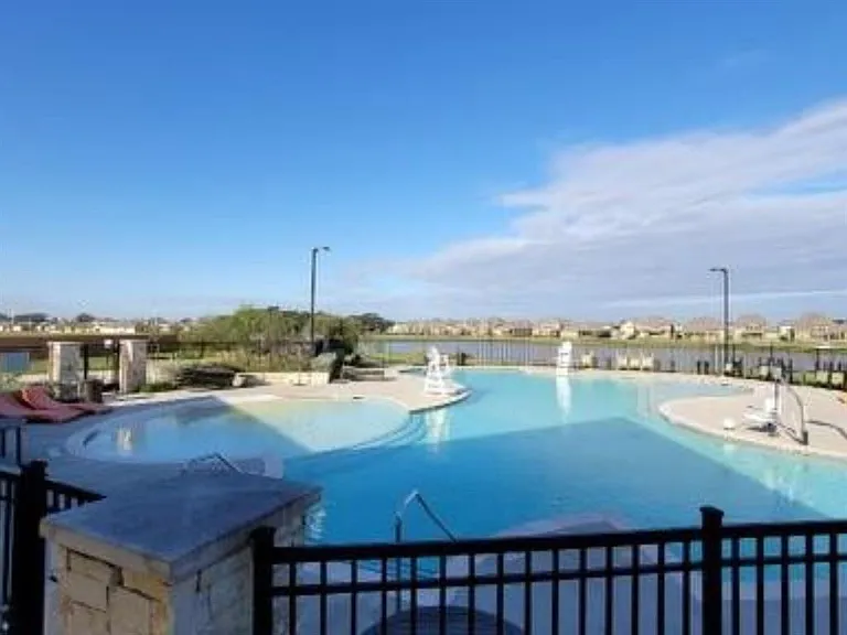 5434 Logan Dale Dr — Photo 24