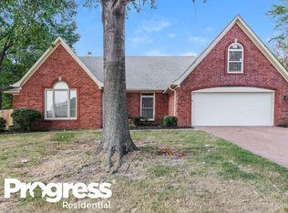 9350 Starcross Ave, Cordova, TN 38016