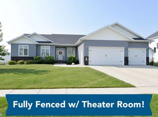 2812 1st St E, West Fargo, ND 58078