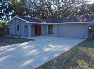 1122 Carlton Rd, Tarpon Springs, FL 34689