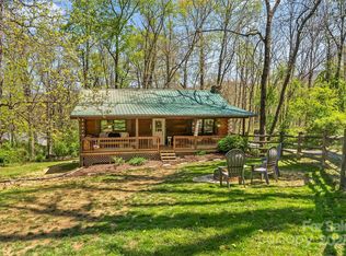 30 Greenbriar Rd, Black Mountain, NC 28711