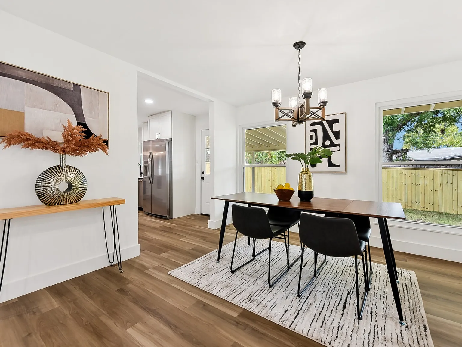 3 bed, 2029 sqft, $2,800 — Photo 3