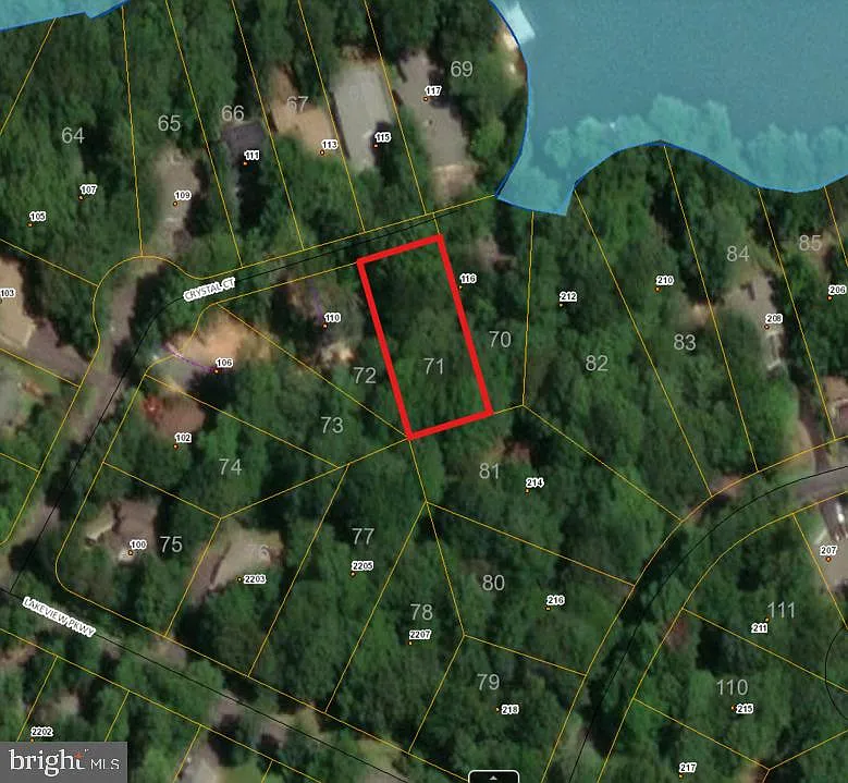 114 Crystal Ct photo 1