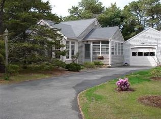 12 Garfield Ln, West Dennis, MA 02670